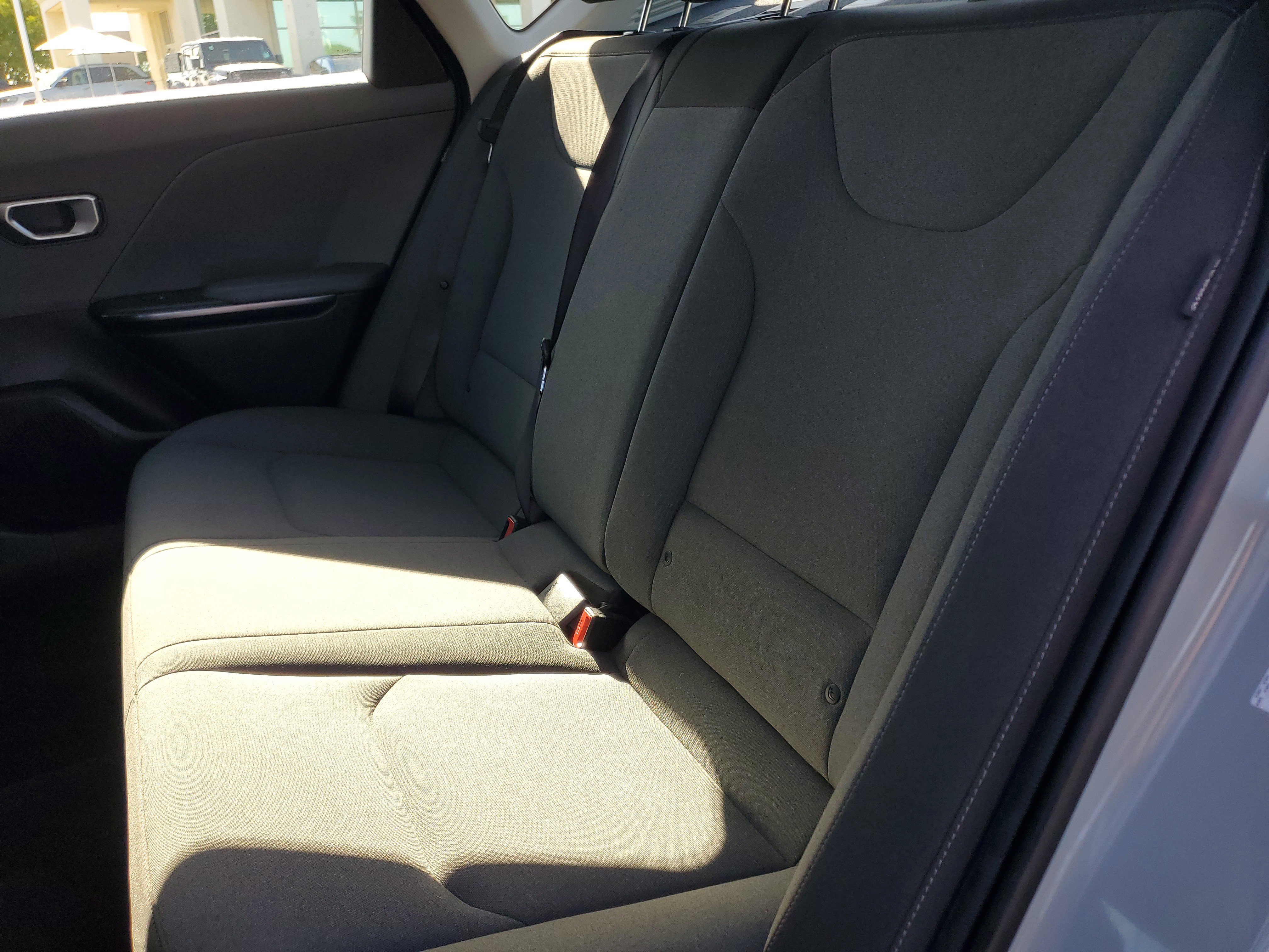 Used 2025 Blue Kia LXS image 13