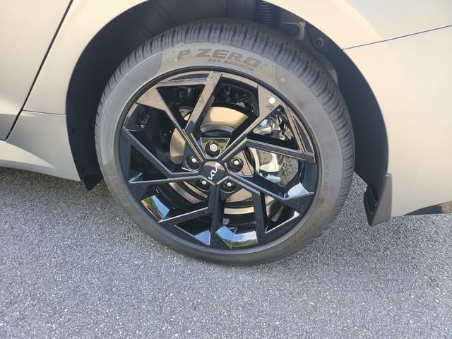 New 2026 Steel Kia GT-Line image 13