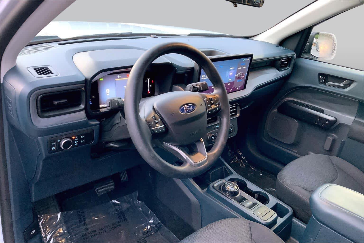 Used 2025 Oxford White Ford XL image 17