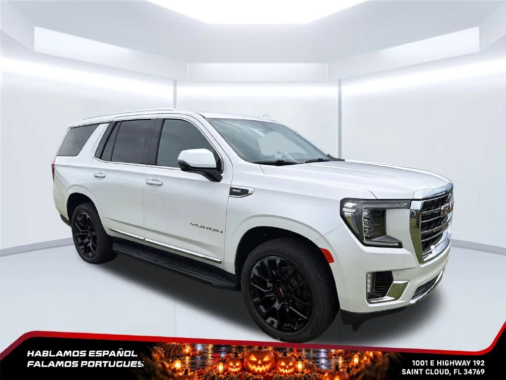 Used 2022 WHITE FROST TRICOAT GMC SLT image 7