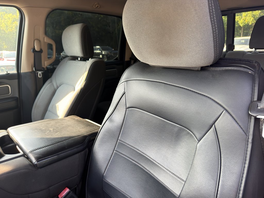 Used 2019 Granite Crystal Metallic Clearcoat Ram Big Horn/Lone Star image 10