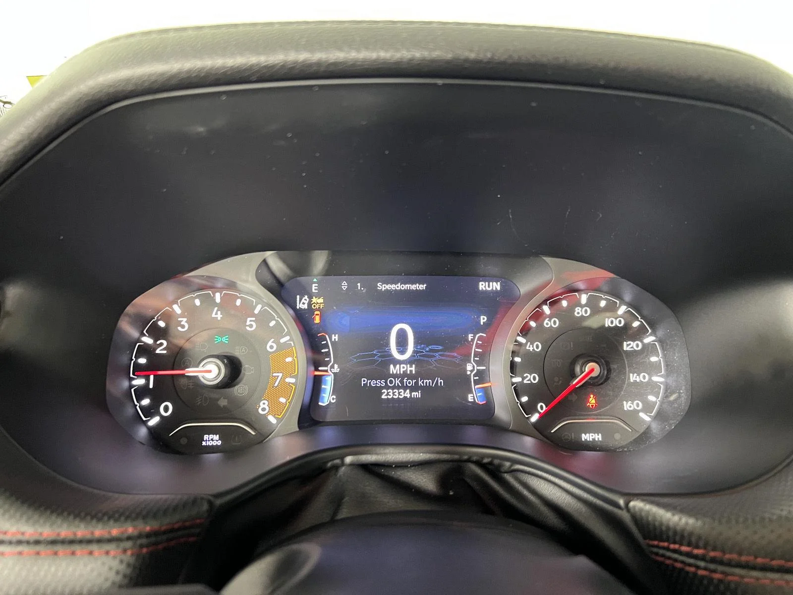 Used 2023 Diamond Black Crystal Pearlcoat Jeep Trailhawk image 11