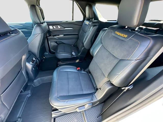 New 2026 White Metallic Ford Tremor image 17