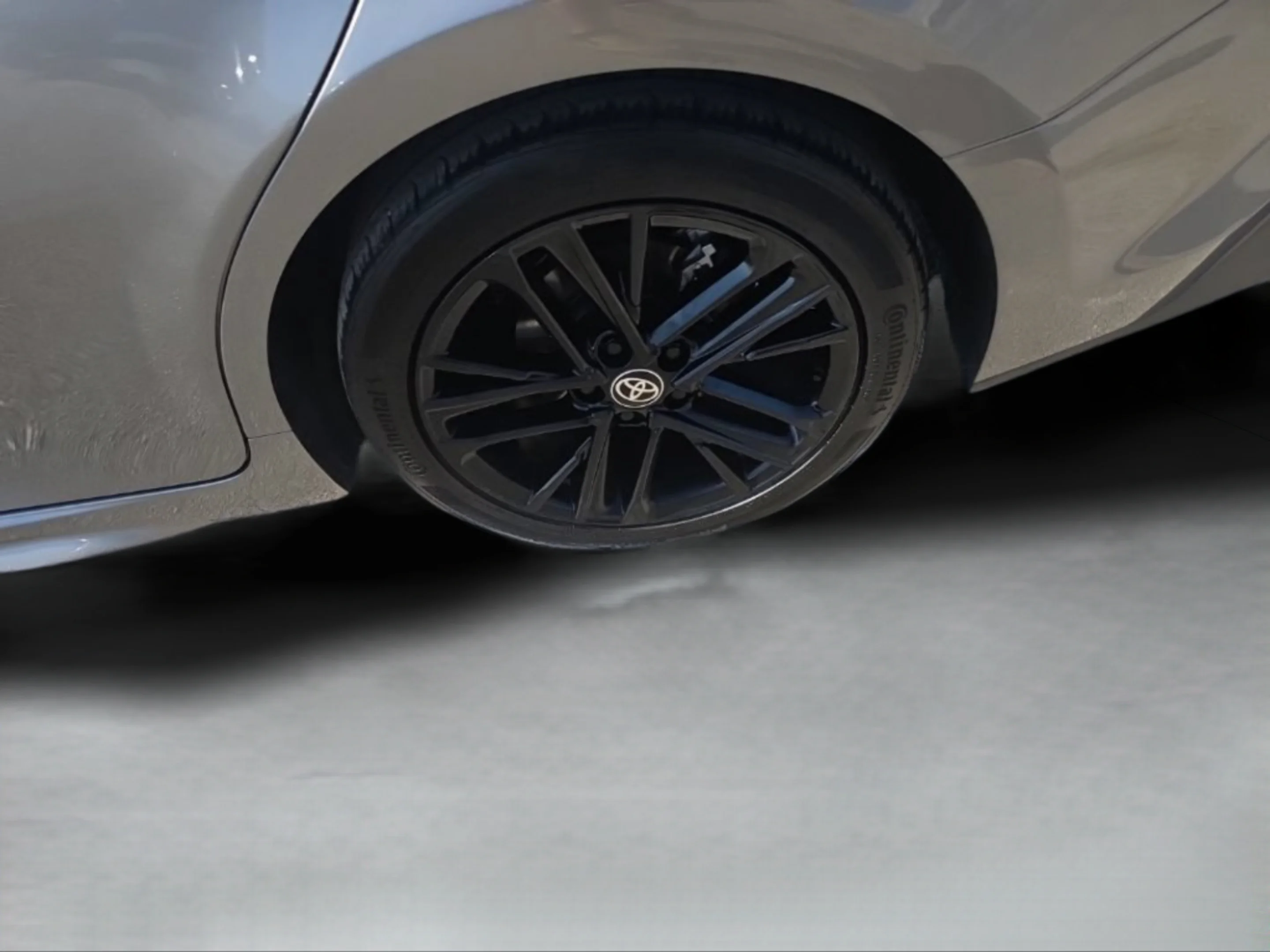 Used 2025 Gray Toyota SE image 14