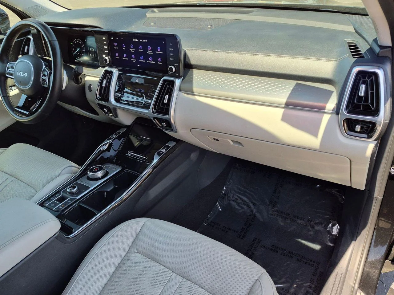 Used 2023 Aurora Black Kia SX Prestige image 27