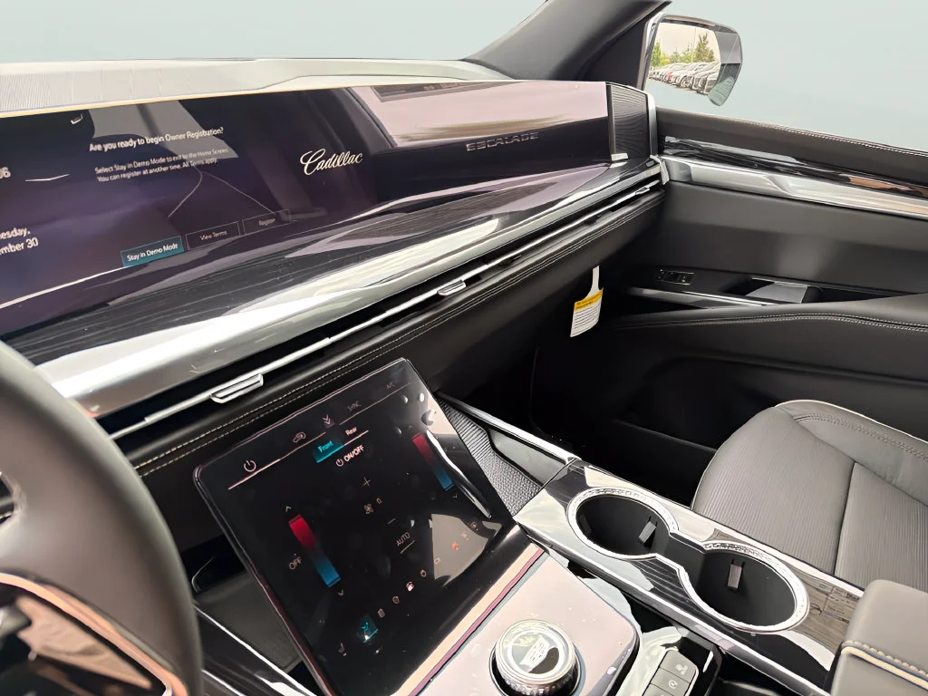 2027 Cadillac Escalade Sport - Photo 23