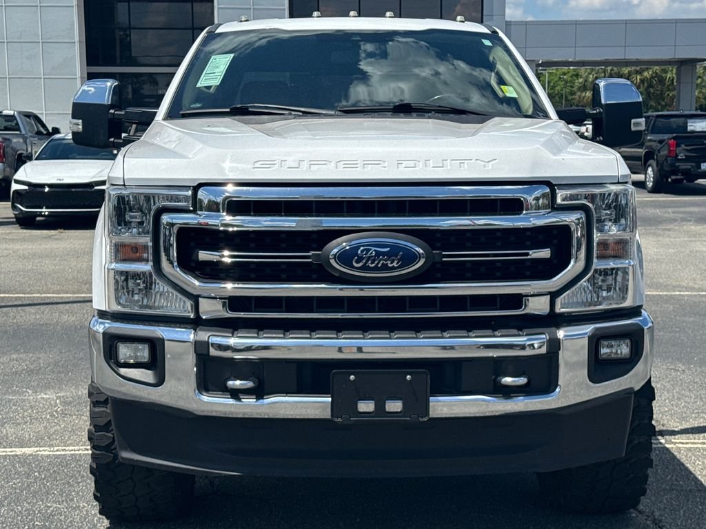 Used 2020 White Ford Lariat image 8