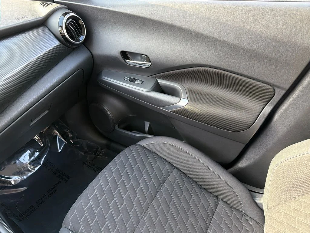 2023 Nissan Kicks SV - Photo 26