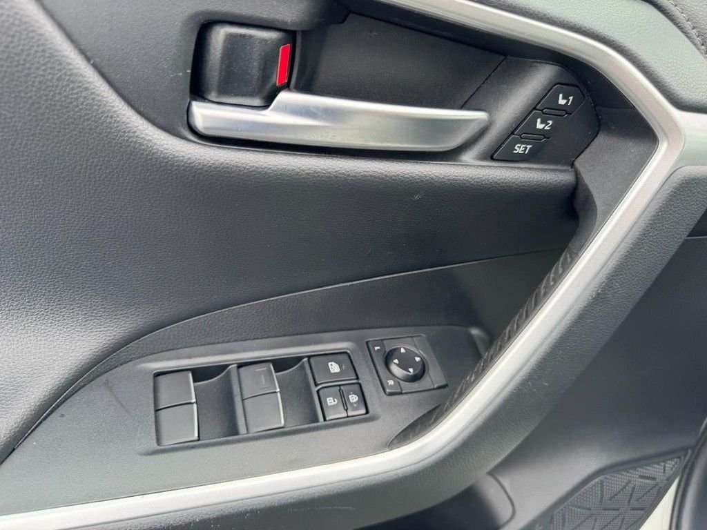 Used 2019 White Toyota Limited image 16