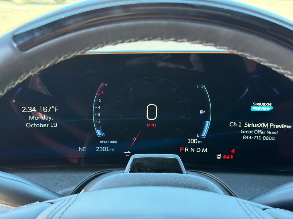 Used 2025 Silver Cadillac V-Series image 26