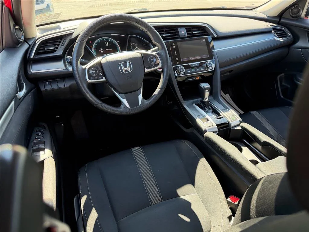 Used 2017  Honda EX image 5