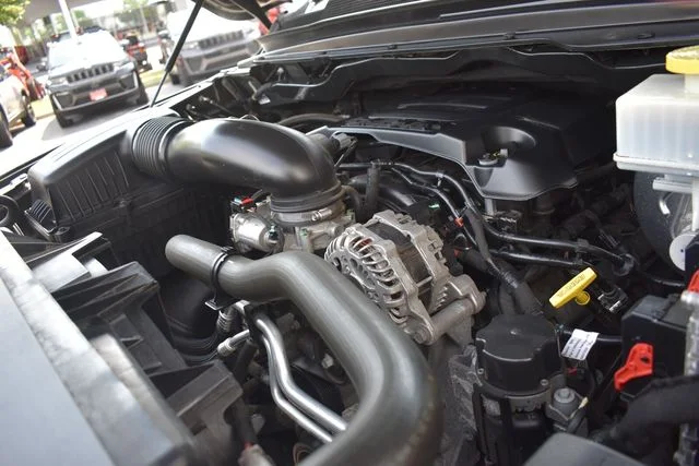 Used 2022 Black Ram Laramie image 40