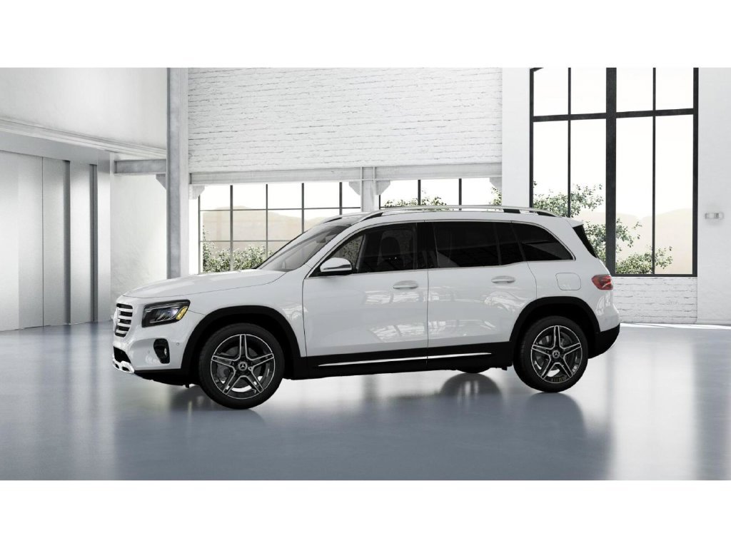 New 2026 Polar White Mercedes-Benz GLB 250 image 36
