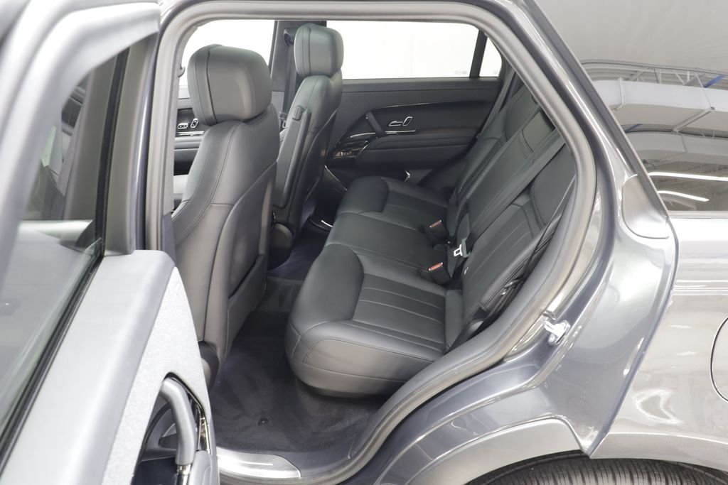 Used 2023 Gray Land Rover Autobiography image 15