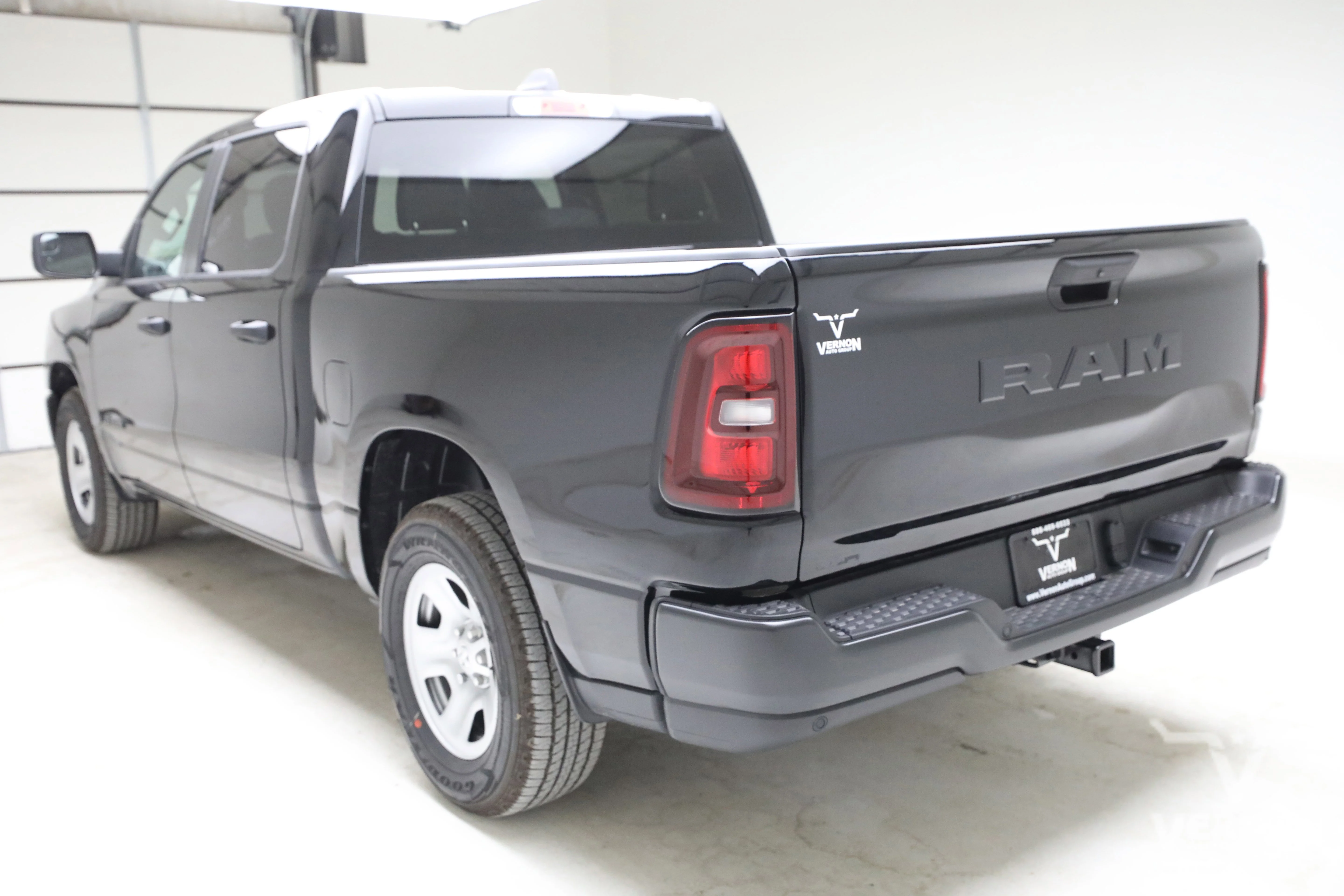 New 2026 Ram 1500 ST Crew Cab 2WD