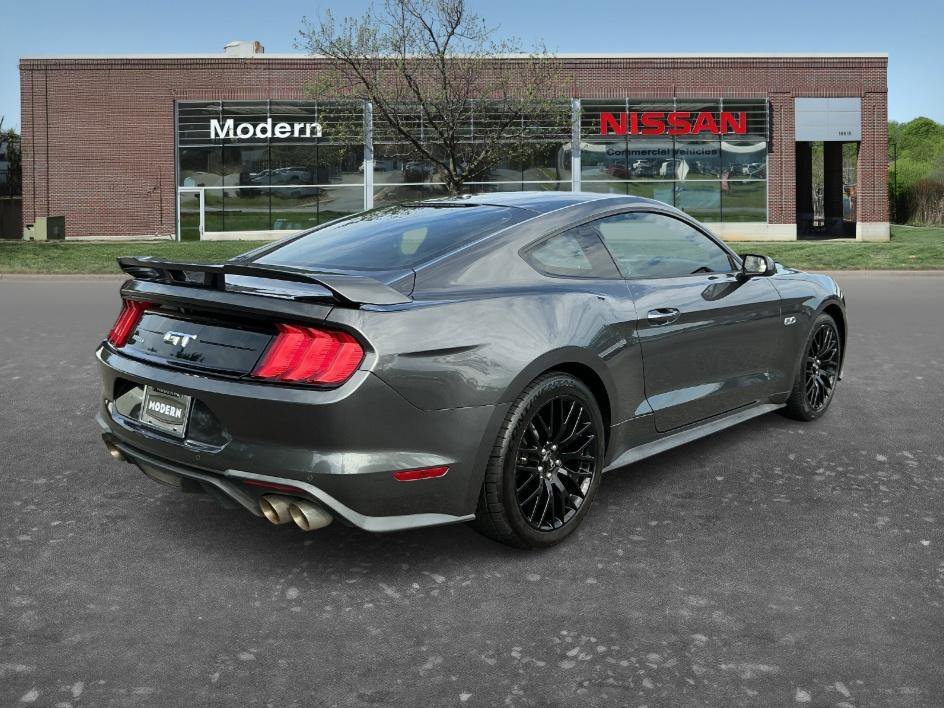 Used 2019 Magnetic Ford GT image 4
