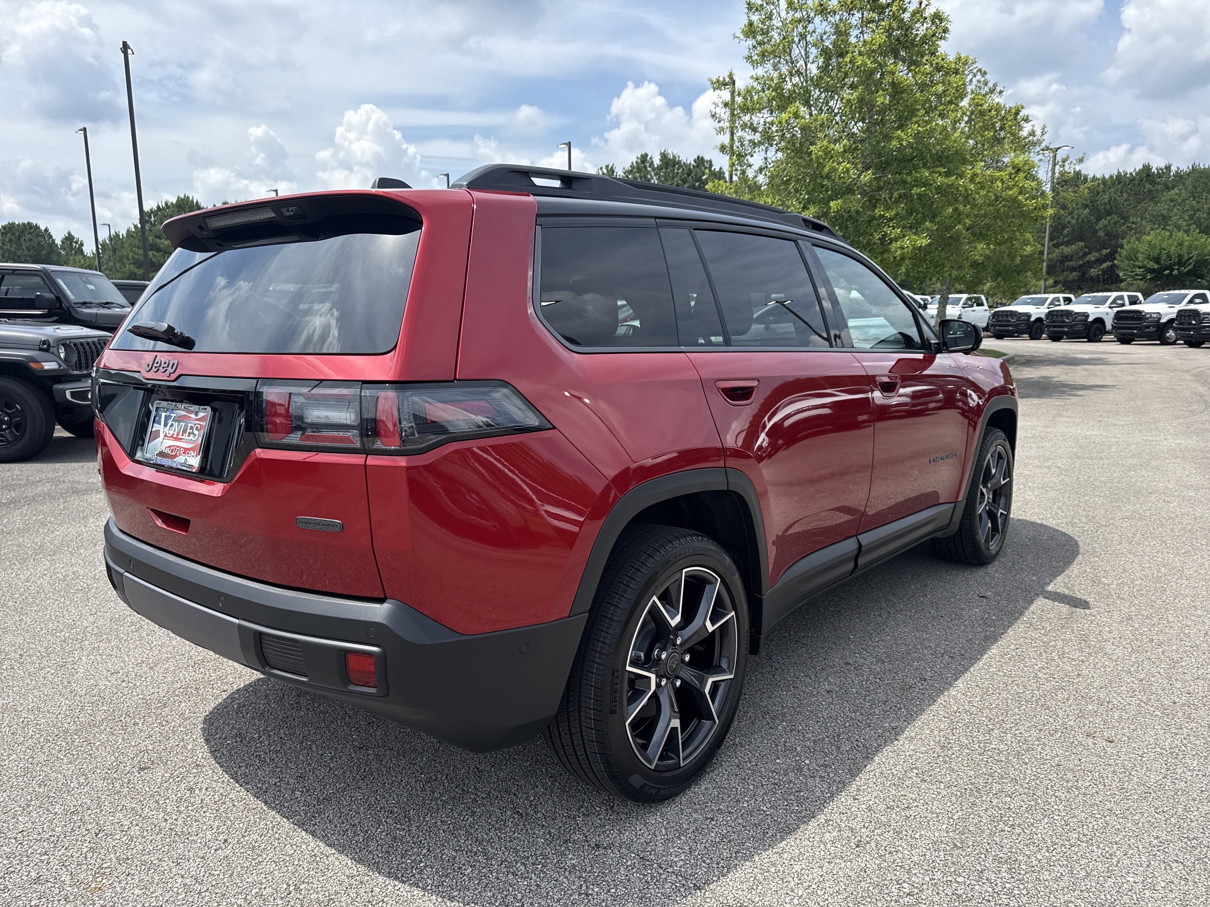 New 2026 Red Hot Pearl-Coat Exterior Paint Jeep Overland image 7