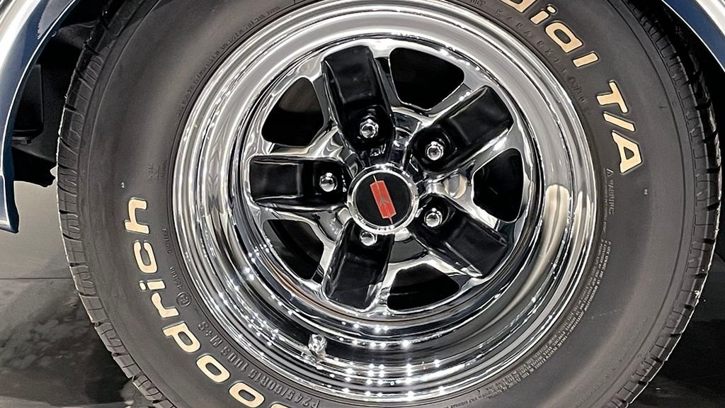 Used 1968  Oldsmobile Supreme image 19