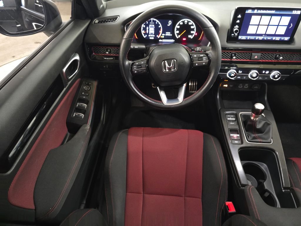 Used 2024  Honda Base image 17