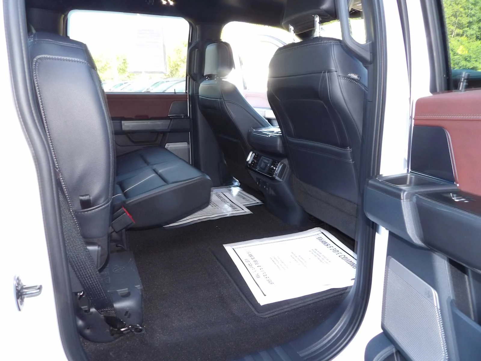 Used 2022 Star White Ford LARIAT image 15