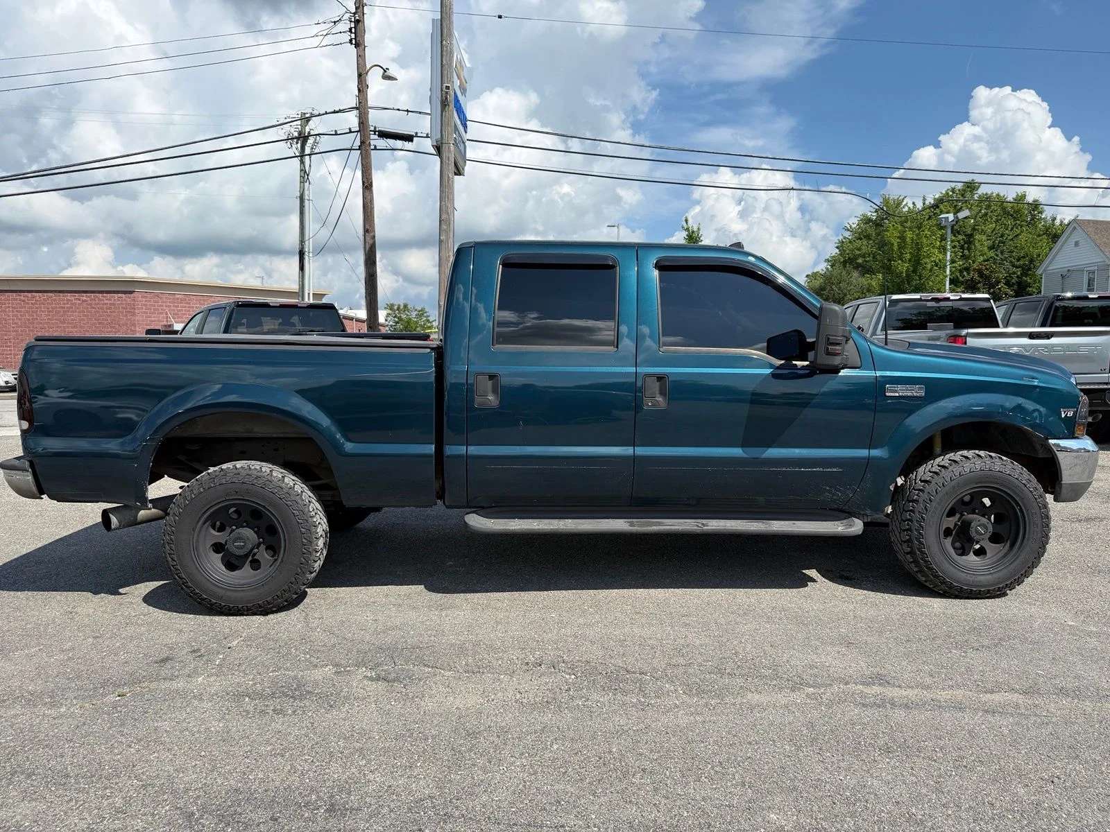Used 1999 Green Ford  image 7
