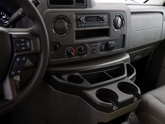 2025 Ford E-Series Cutaway Base - Photo 6