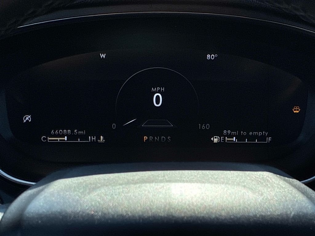 Used 2020 Gray Lincoln Reserve image 30