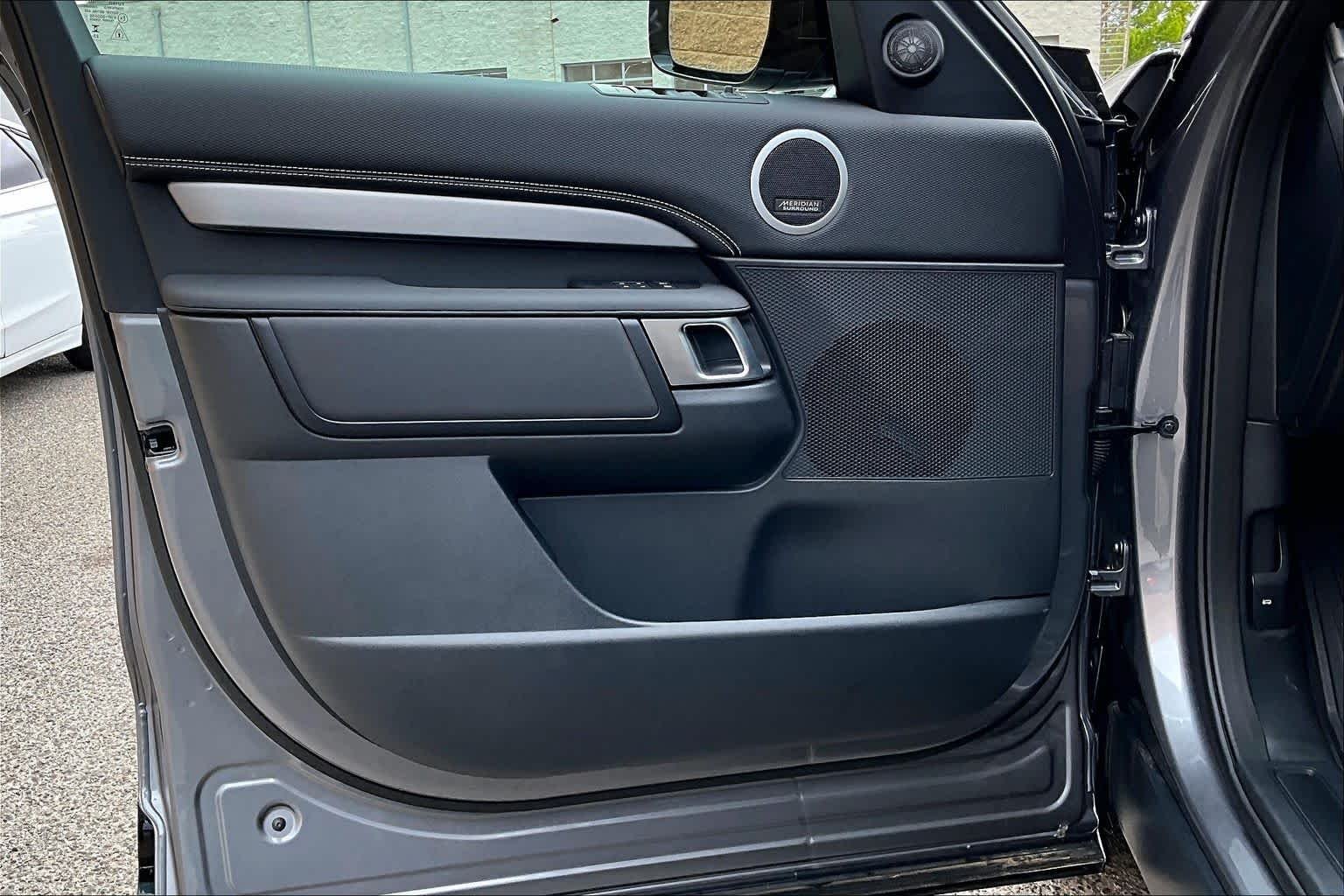 New 2026 Eiger Grey Land Rover Gemini Edition image 10
