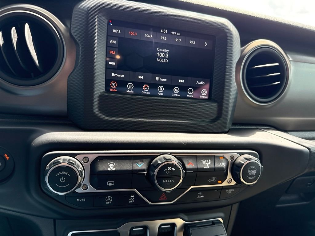 Used 2023 White Jeep Sport S image 22