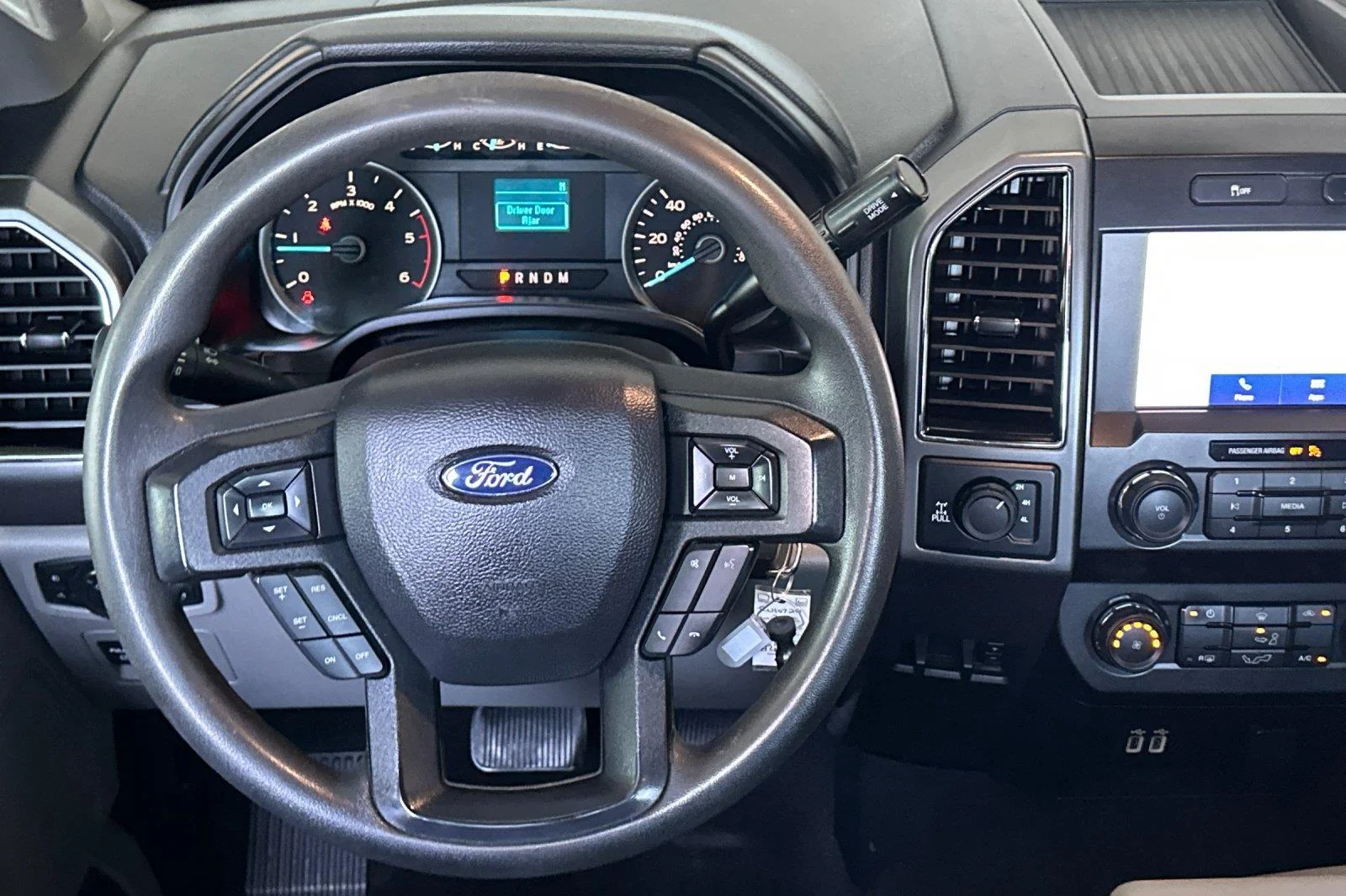 Used 2020 Oxford White Ford XLT image 14