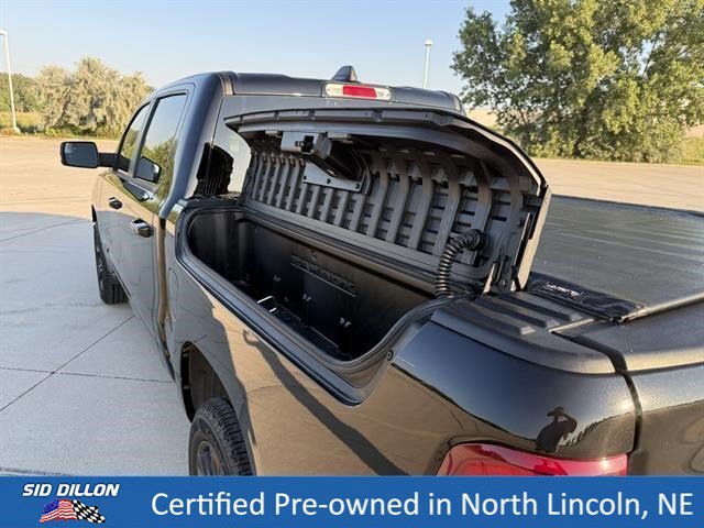 Used 2023 Diamond Black Crystal Pearlcoat Ram Laramie image 9