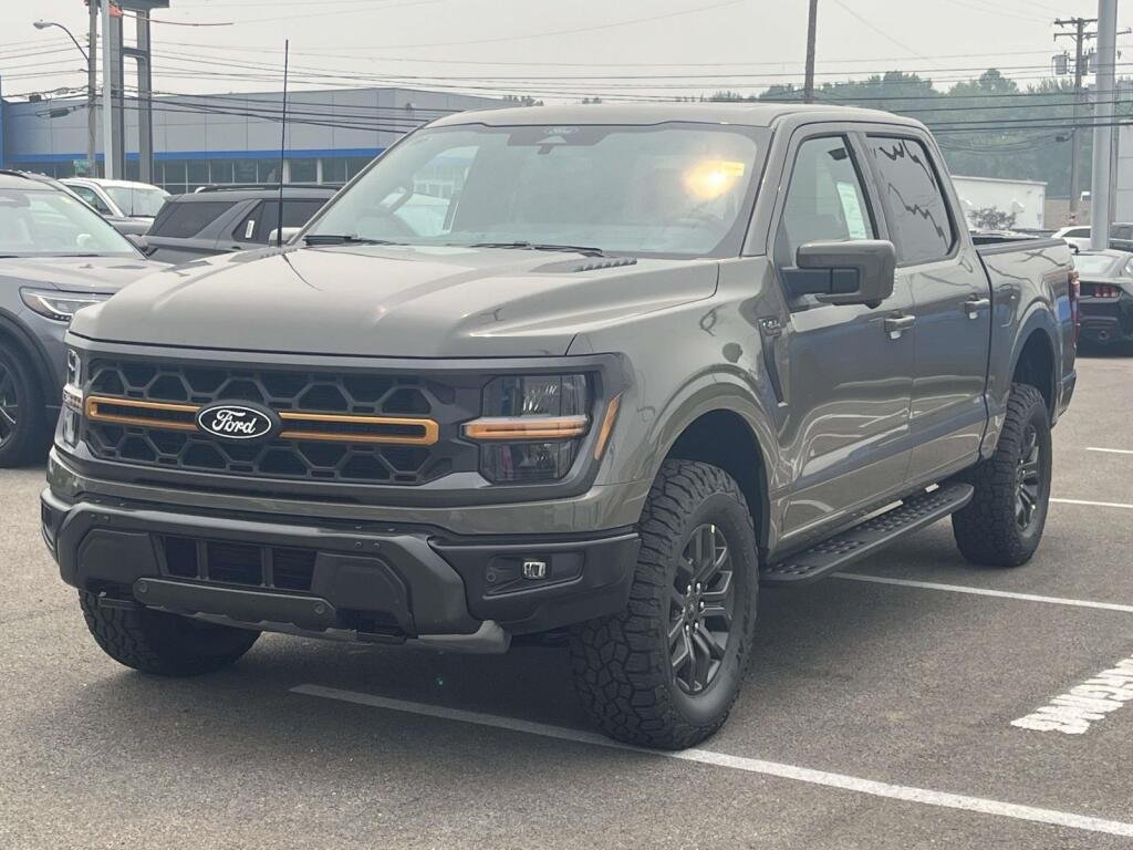 New 2026 Marsh Gray Ford Tremor image 11