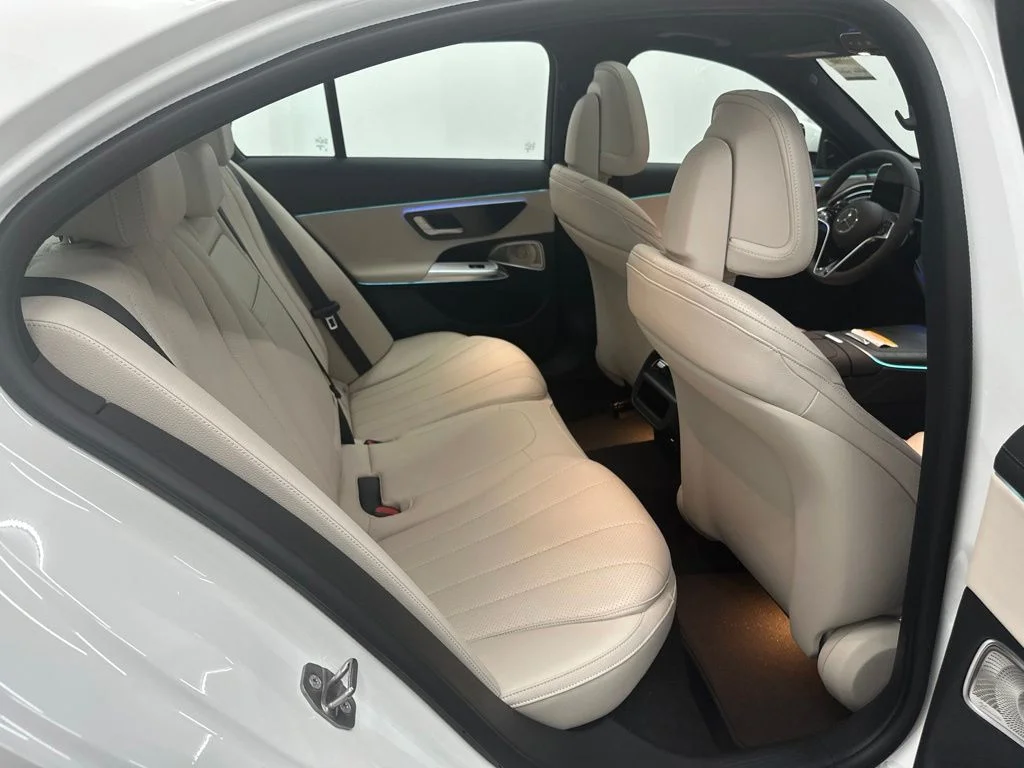 New 2027 White Mercedes-Benz E 350 image 25