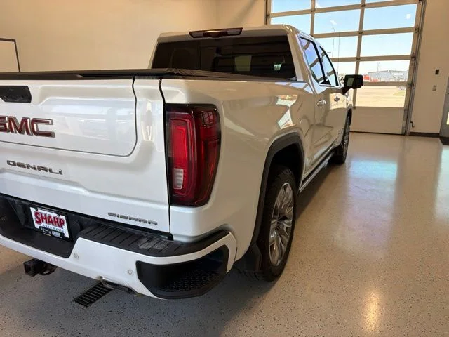 Used 2023 White GMC Denali image 10