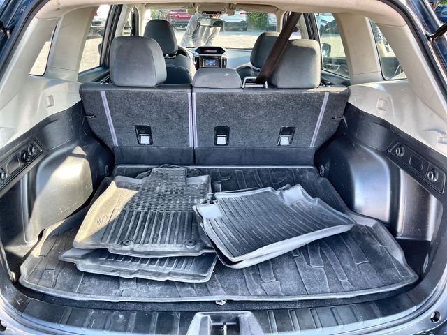 Used 2019 Gray Subaru Base image 21