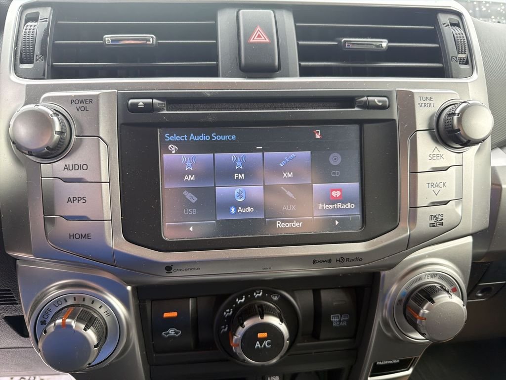 Used 2019 White Toyota SR5 image 16