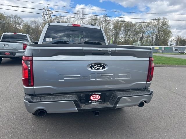 New 2026 Silver Ford XLT image 6