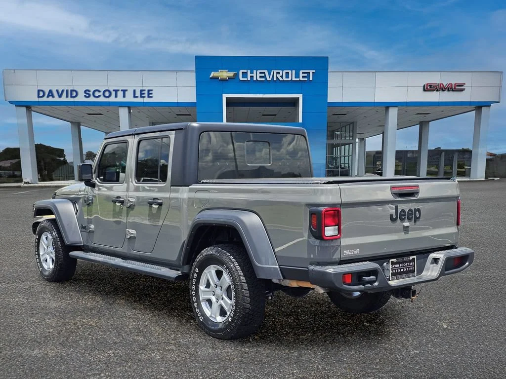 Used 2023 Sting-gray Clearc Jeep Sport image 13