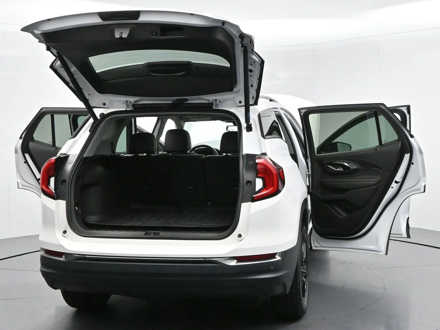 Used 2022 Summit White GMC AT4 image 49