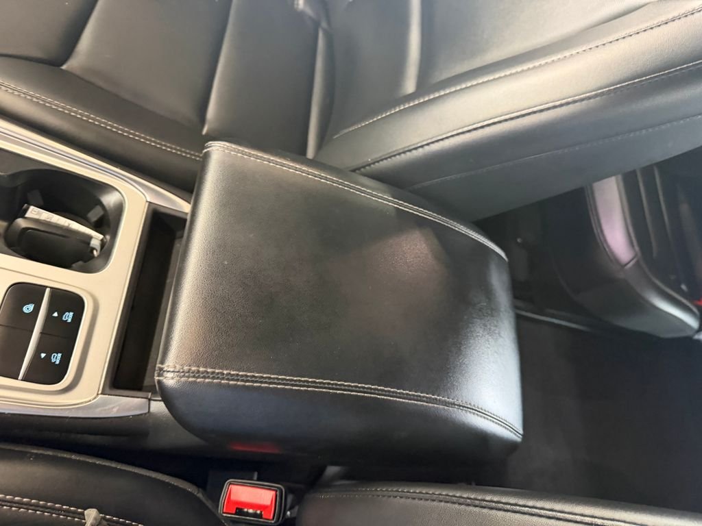 Used 2023 Gray Ford XLT image 20