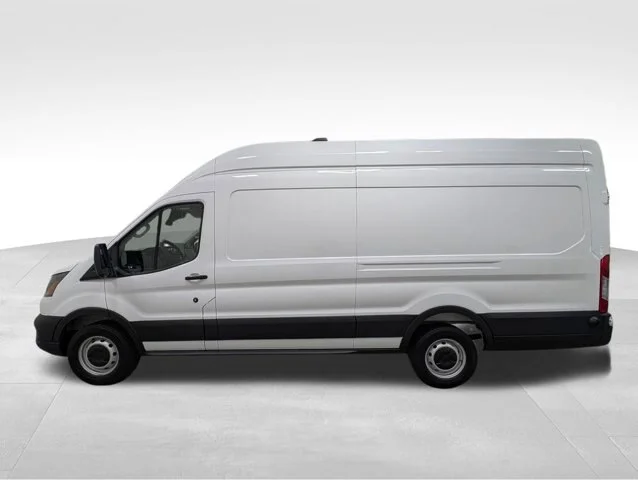 New 2026 Oxford White Ford Cargo Van image 25
