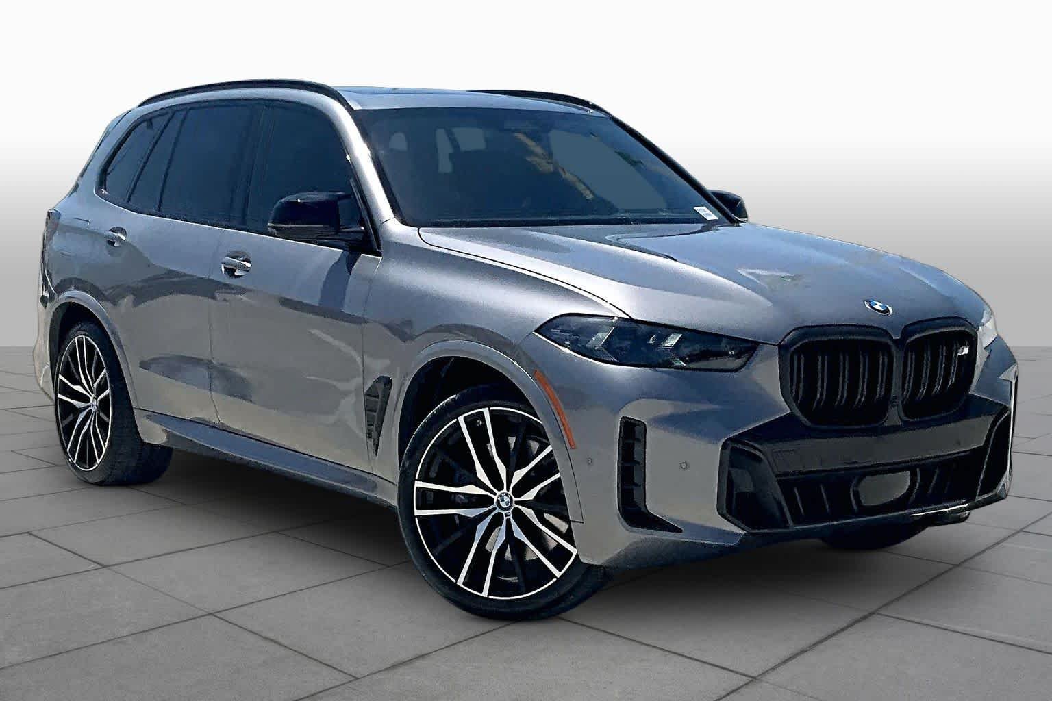 Used 2024 Skyscraper Grey Metallic BMW M60i image 2
