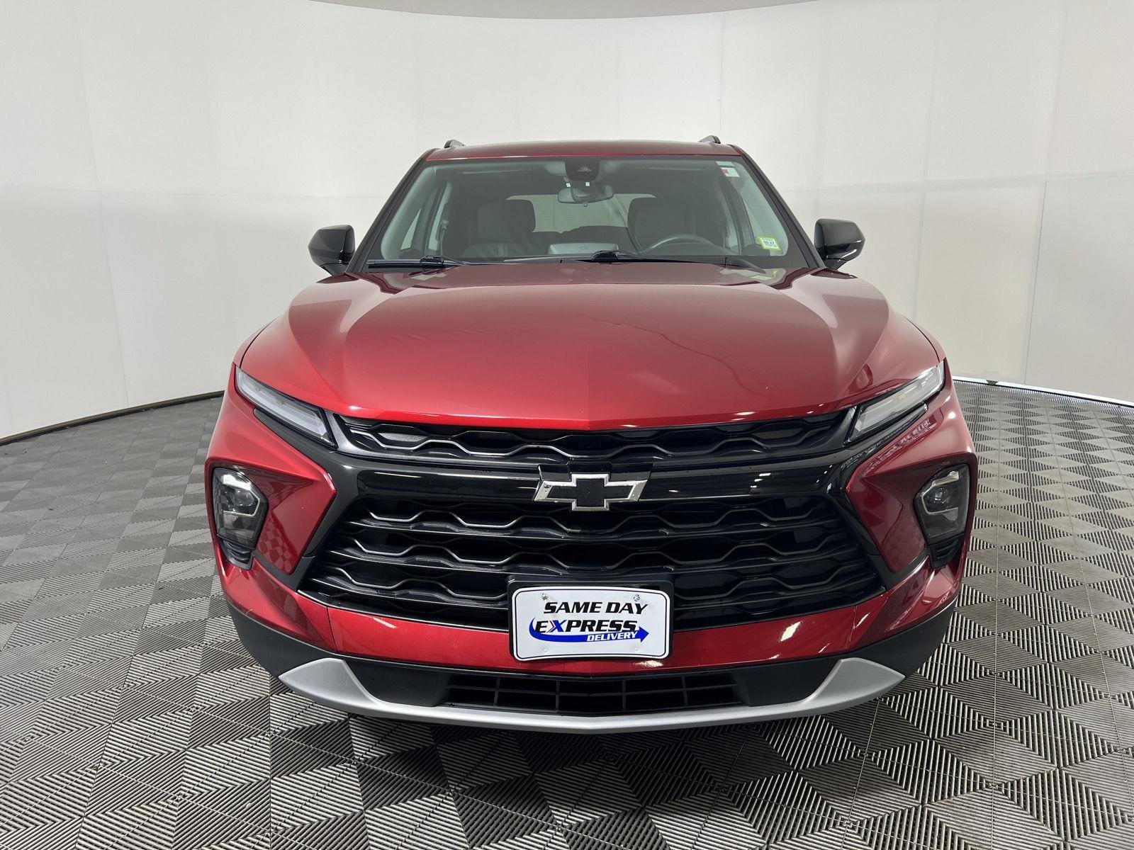 Used 2024 Radiant Red Tintcoat Chevrolet LT image 29