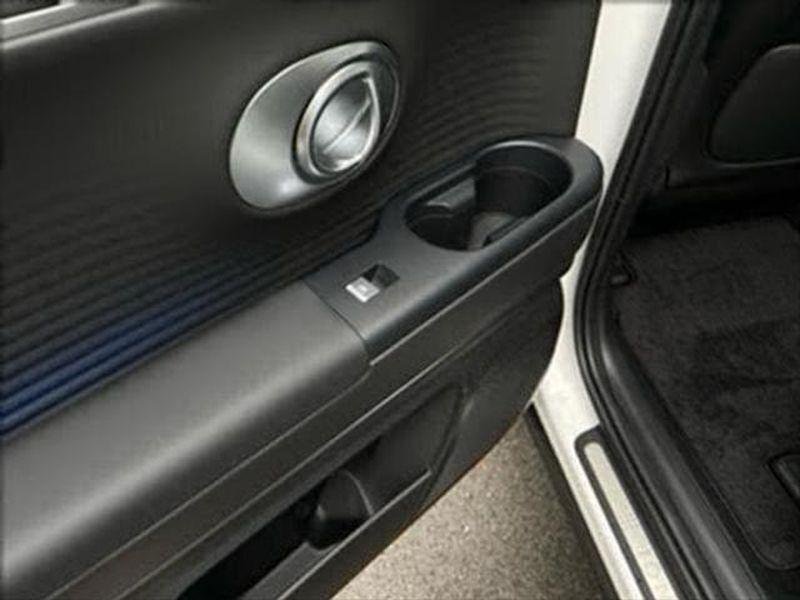 New 2026 Snow White Pearl Hyundai SEL image 17