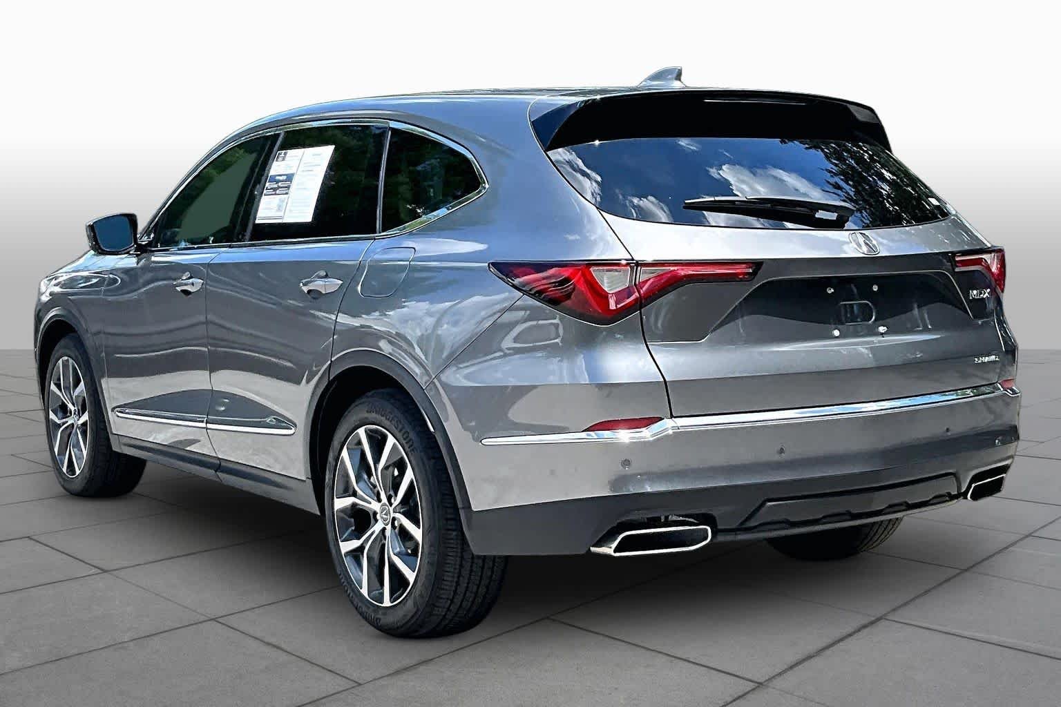 Used 2024 Liquid Carbon Metallic Acura w/Technology Package image 12
