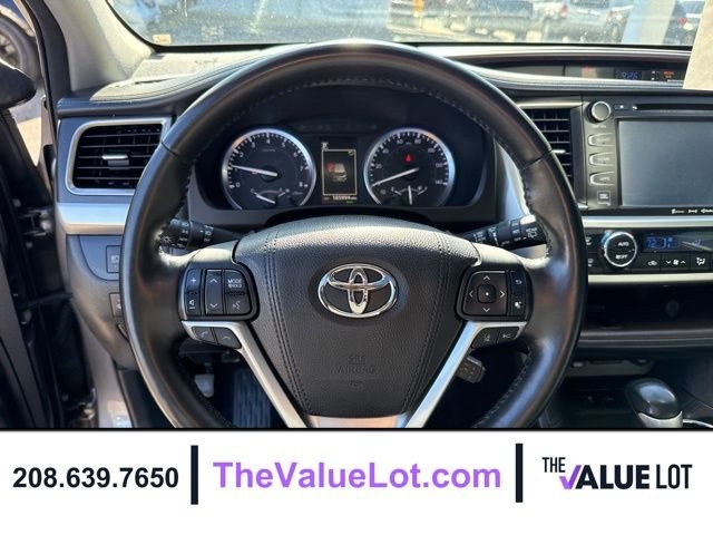 Used 2017  Toyota Limited Platinum image 27