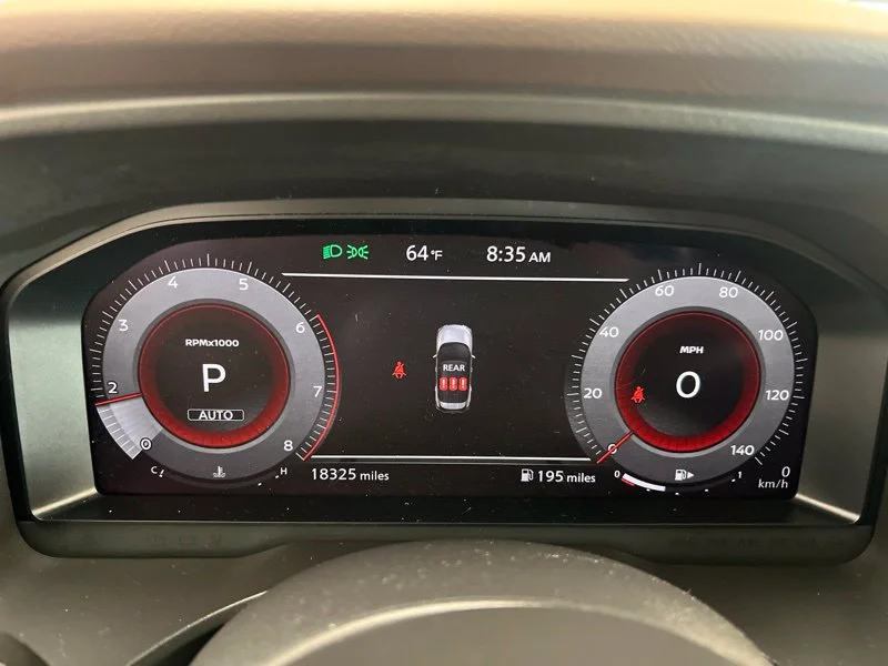 Used 2023 Gray Nissan Platinum image 19