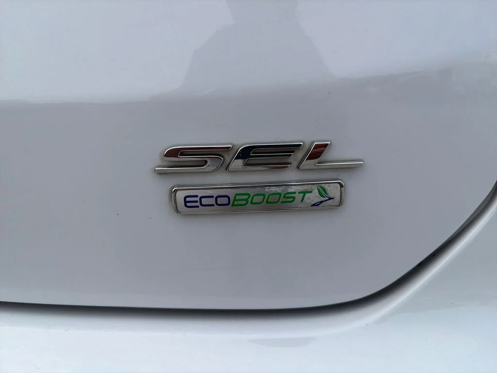 Used 2020 White Ford SEL image 41