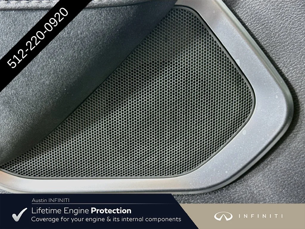 New 2027 Silver INFINITI LUXE image 23