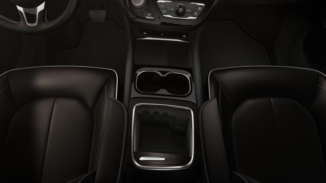 New 2026 Diamond Black Crystal Pearl-Coat Exterior Paint Chrysler Limited image 16